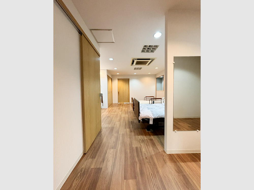 介護を見据えたご両親の寝室　After