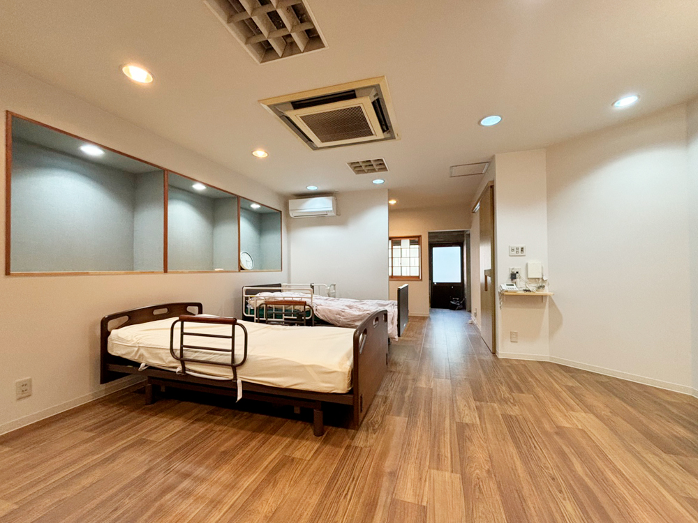 介護を見据えたご両親の寝室　After